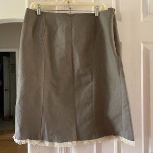 Kenar skirt with lace hem 14